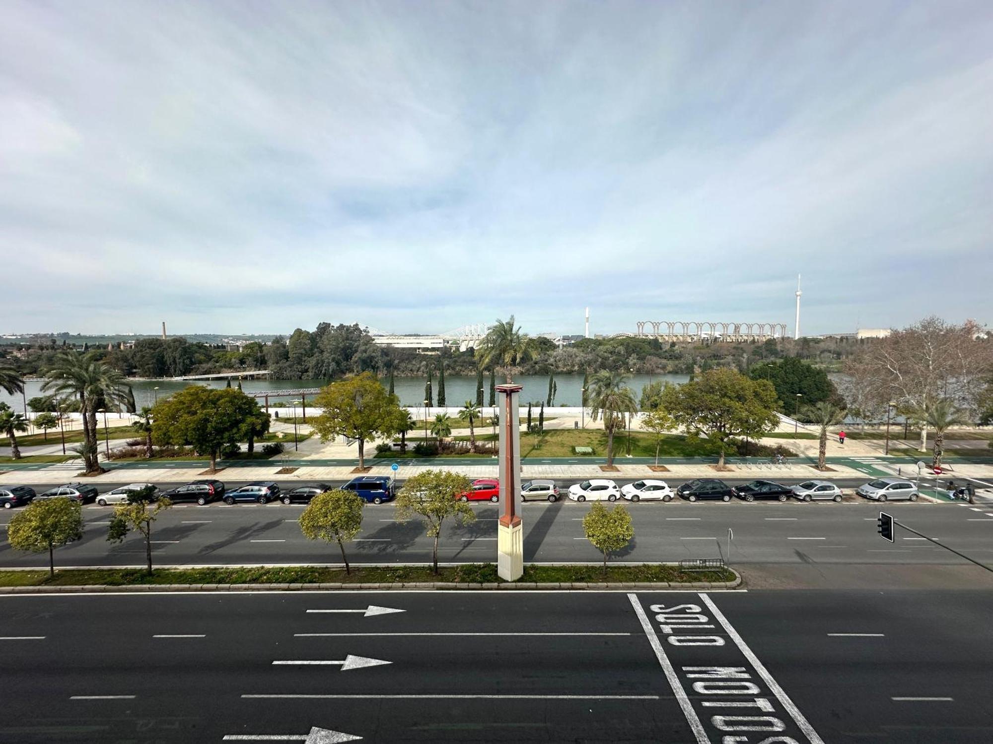 Gotoseville Torneo Apt Free Parking River Views Eksteriør bilde